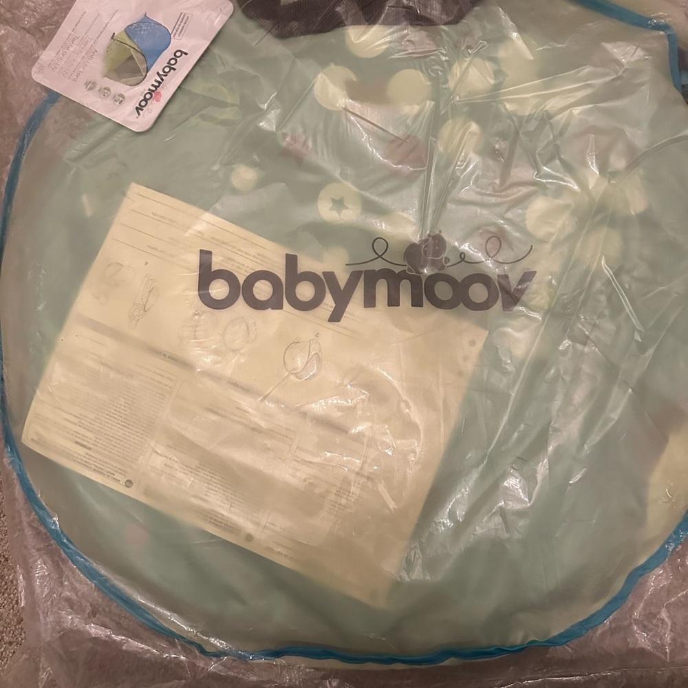 Babymoov: Blue and Green Kids Play Tent - Picture 4 of 4